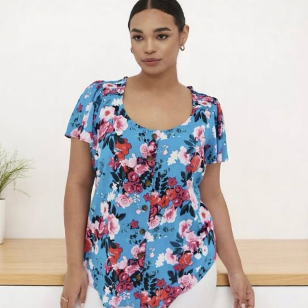 Torrid Blue Flutter Floral Rose Sleeve Ruffled Blouse 1X